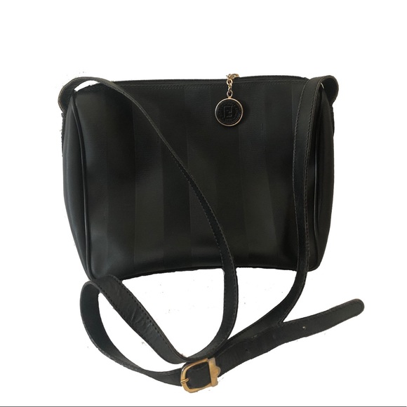 Fendi Handbags - Fendi Pequin Bag